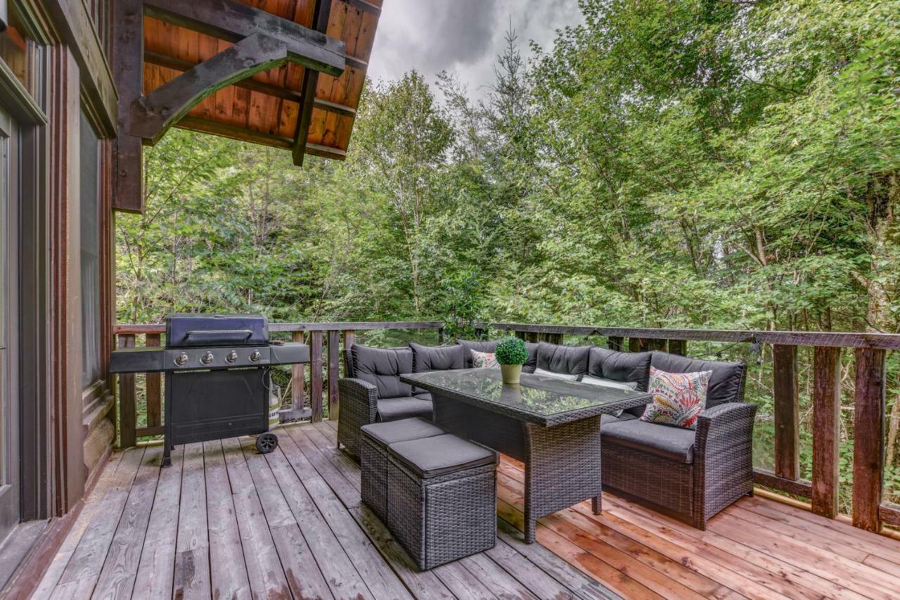 Chic Log Chalet With Hot Tub - Mont-Tremblant North Side By Reserver.Ca Лак-Супер'є Екстер'єр фото